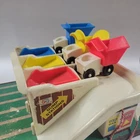 Vintage Fisher Price Little People Dump Truckers #979 Garage Gas Station Base