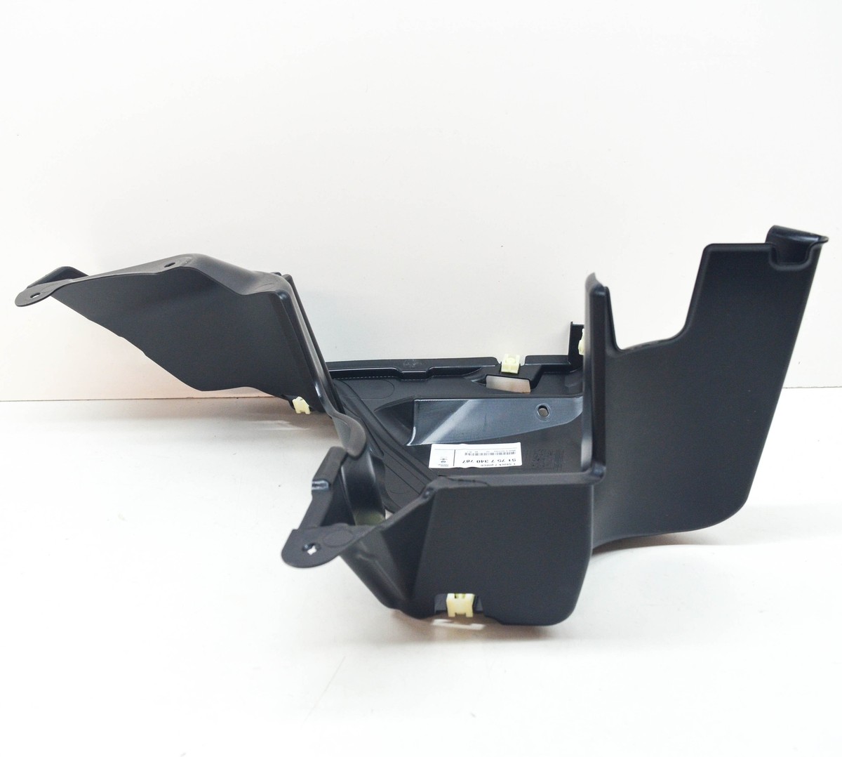 NEW BMW 5 G30 REAR LEFT UNDERBODY PANELLING 51757340787 ORIGINAL