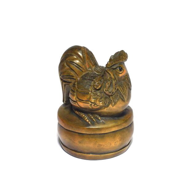 Netsuke Antique Chicken Signed Japanese Boxwood carved inro Ojime