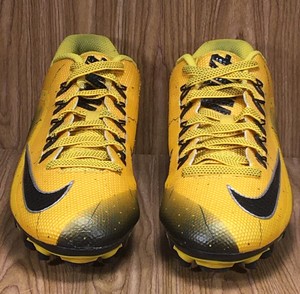 nike alpha soccer cleats