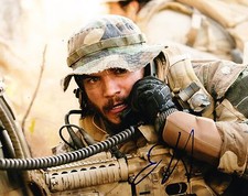EMILE HIRSCH SIGNED 8X10 PHOTO AUTHENTIC AUTOGRAPH THE LONE SURVIVOR COA