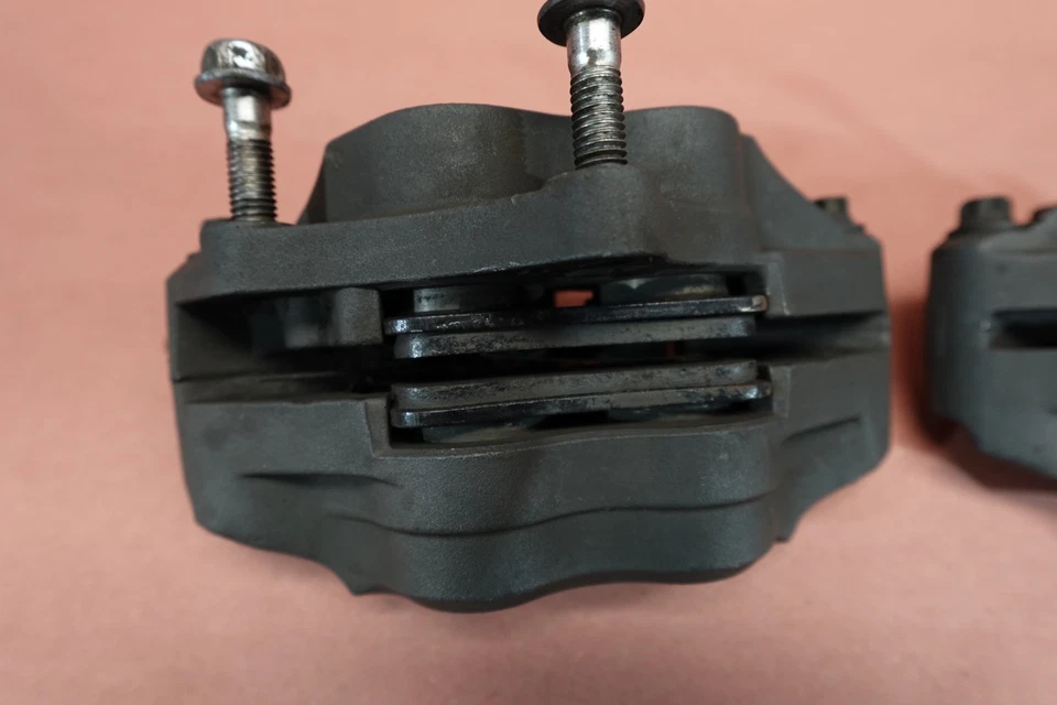 Pinza de freno delantera derecha izquierda honda cb900 cb 900 2002-2007 Foto 4 de 4