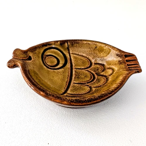 Vintage 1976 MCCOY Fish Ashtray Trinket Dish MCM Grown Drip Glaze USA Pottery