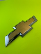 14 16 18 Chevrolet Silverado Gold Tailgate Chrome Emblem 22786435 14 16 18 Chevrolet Silverado Gold Tailgate Chrome Emblem 22786435