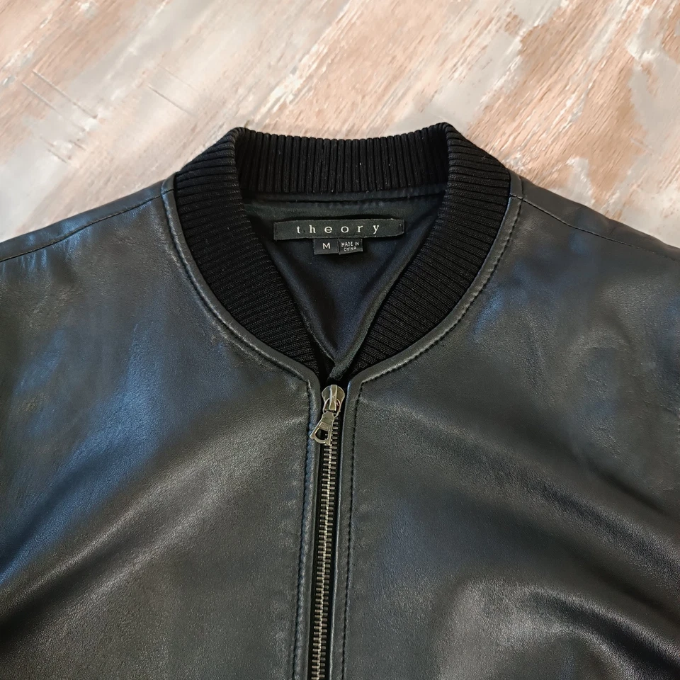 Chaqueta de cuero Theory para hombre talla M cremallera completa negra bombardero Foto 4 de 4