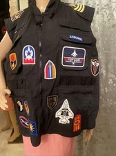 Ranger Vest  Men’s With 20 patches XL Black  With Hood
