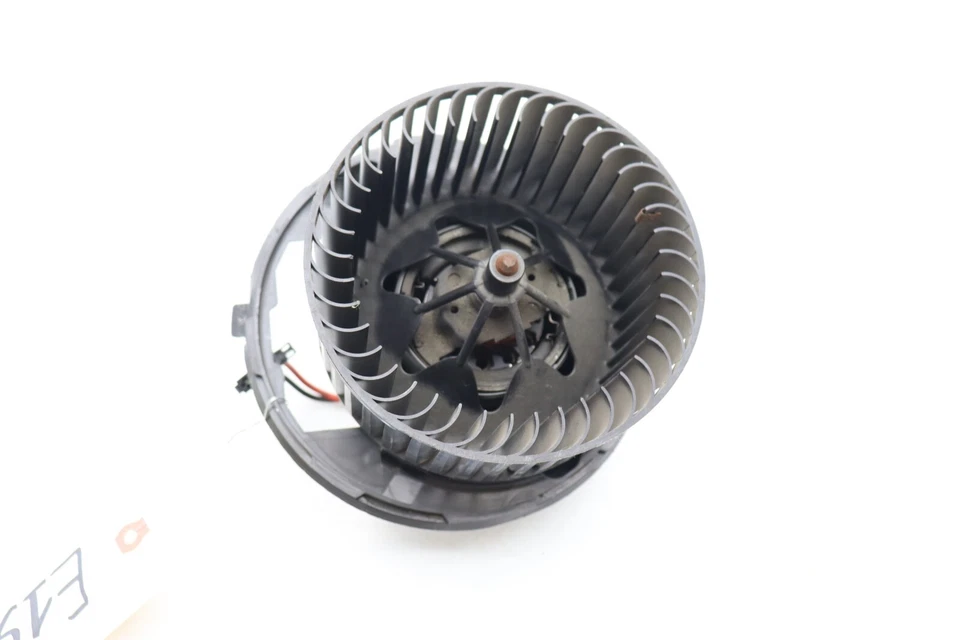 06-13 MOTOR CALEFACTOR SOPLADOR AUDI A3 8P E1996 Foto 2 de 4