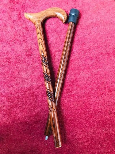 Bastone da passeggio in legno con manico in ottone di design vittoriano