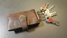 Vintage Leather Interlock Key Case with 8 Vintage Keys Loxem Master Lock Deco 