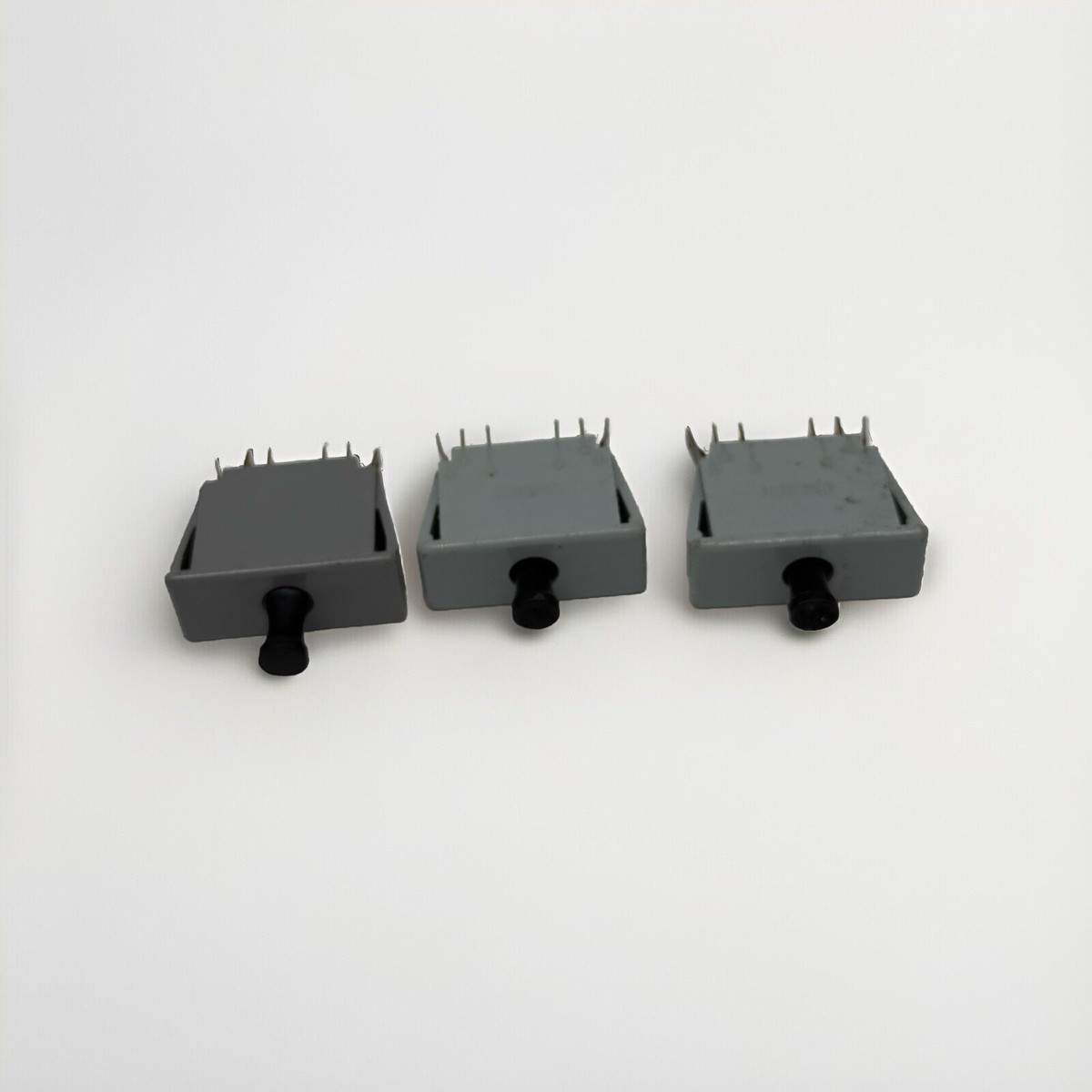 RS PRO Spring Plunger Microswitch, Quick Connect Terminal, 16A @ 250V RS PRO Spring Plunger Microswitch, Quick Connect Terminal, 16A @ 250V