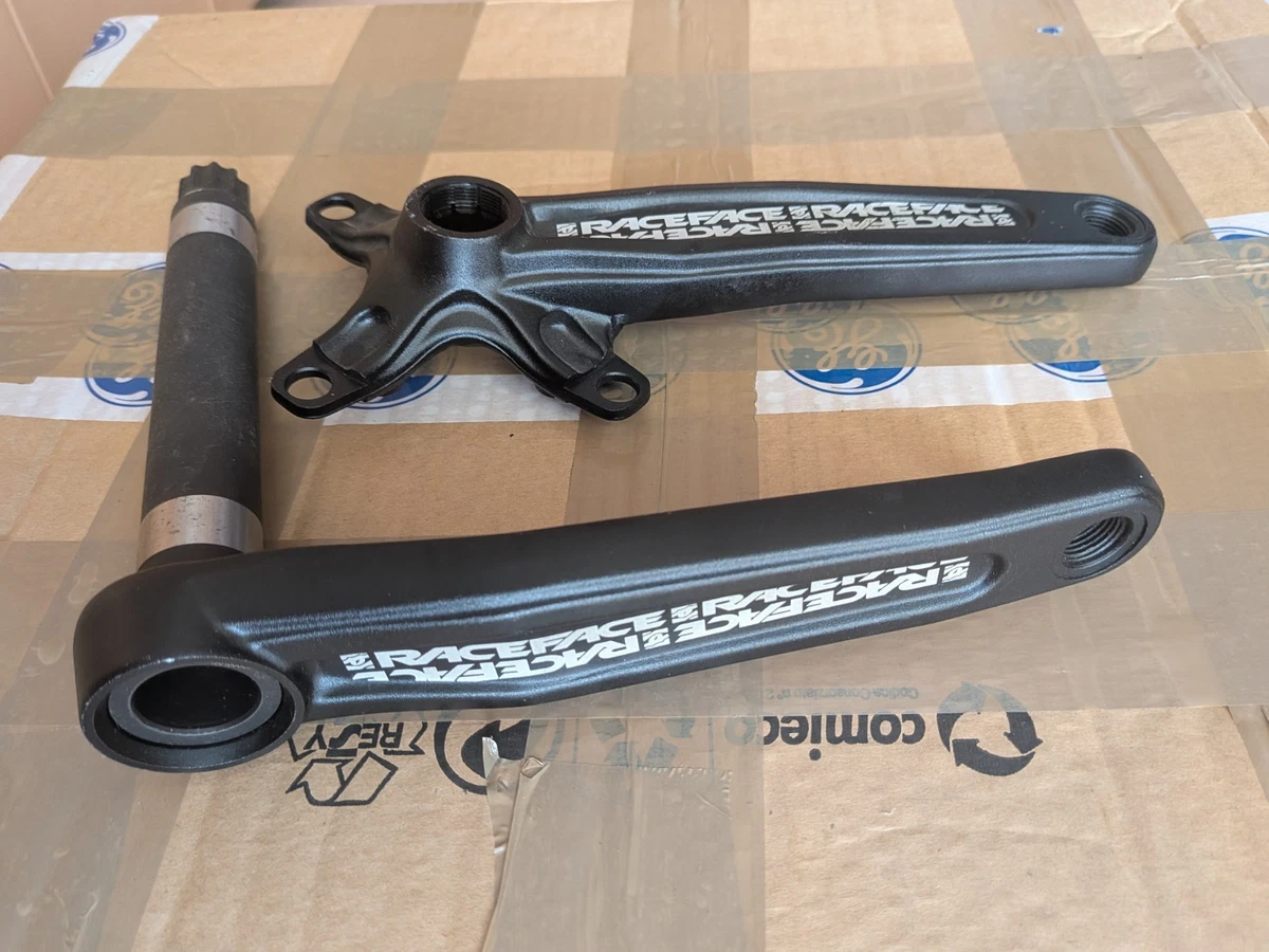 Guarnitura Race Face Atlas – Pedivelle In Alluminio Nero, Lunghezze 165/170/175mm, Per MTB - Foto 5