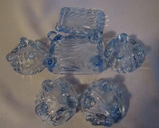 VINTAGE CAMBRIDGE GLASS BLUE CAPRICE 2 PC CIGARETTE BOX & 4 SHELL SHAPE ASHTRAYS
