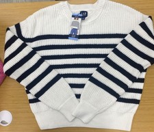 Gap Women's Soft Woven Fabric Pull-On Relaxed Fit Crewneck Sweater Size Large