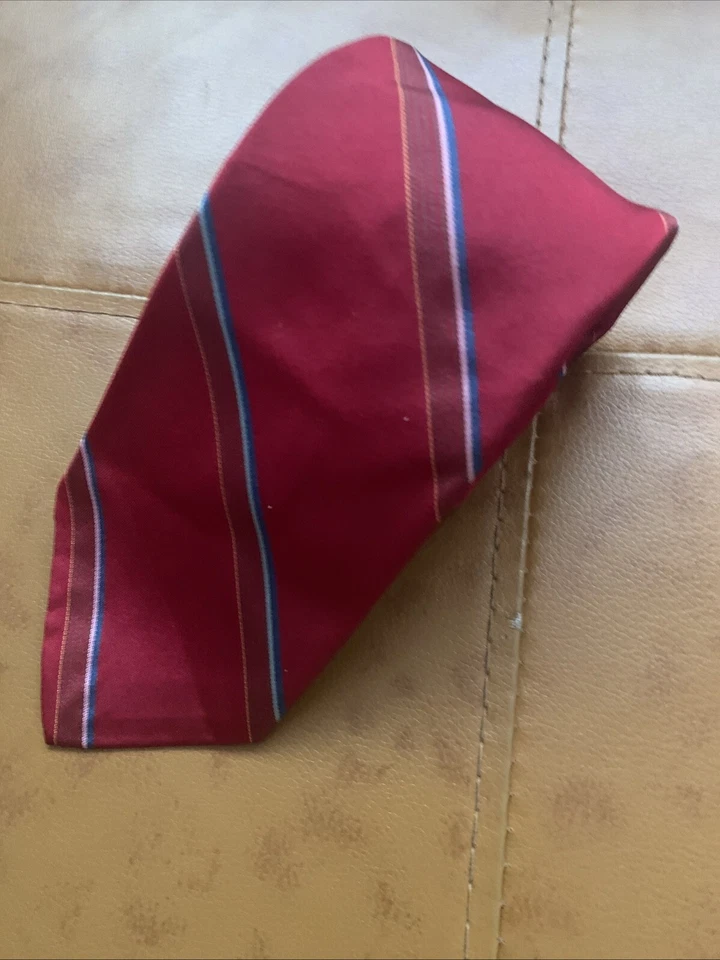 COLOURS By Alexander Julian 100% Silk Necktie USA Geometric Burgundy Stripe. - Image 4 of 4