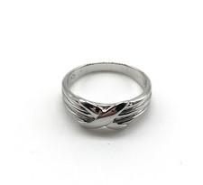 925 Sterling Silver Simple Shiny X Design Minimalistic Band Ring Size 8