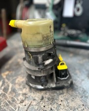 Pompe direction assistée Ford S-MAX