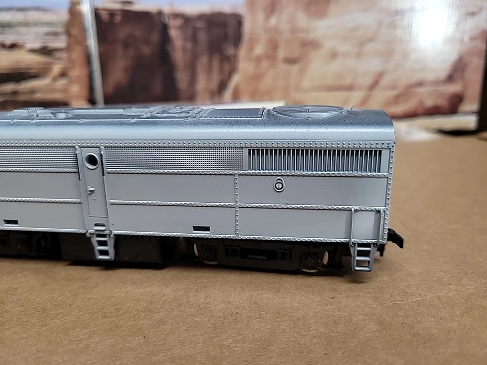 Model Power FB1 ALCO powered Undecorated Diesel Engine - Image 4 of 4