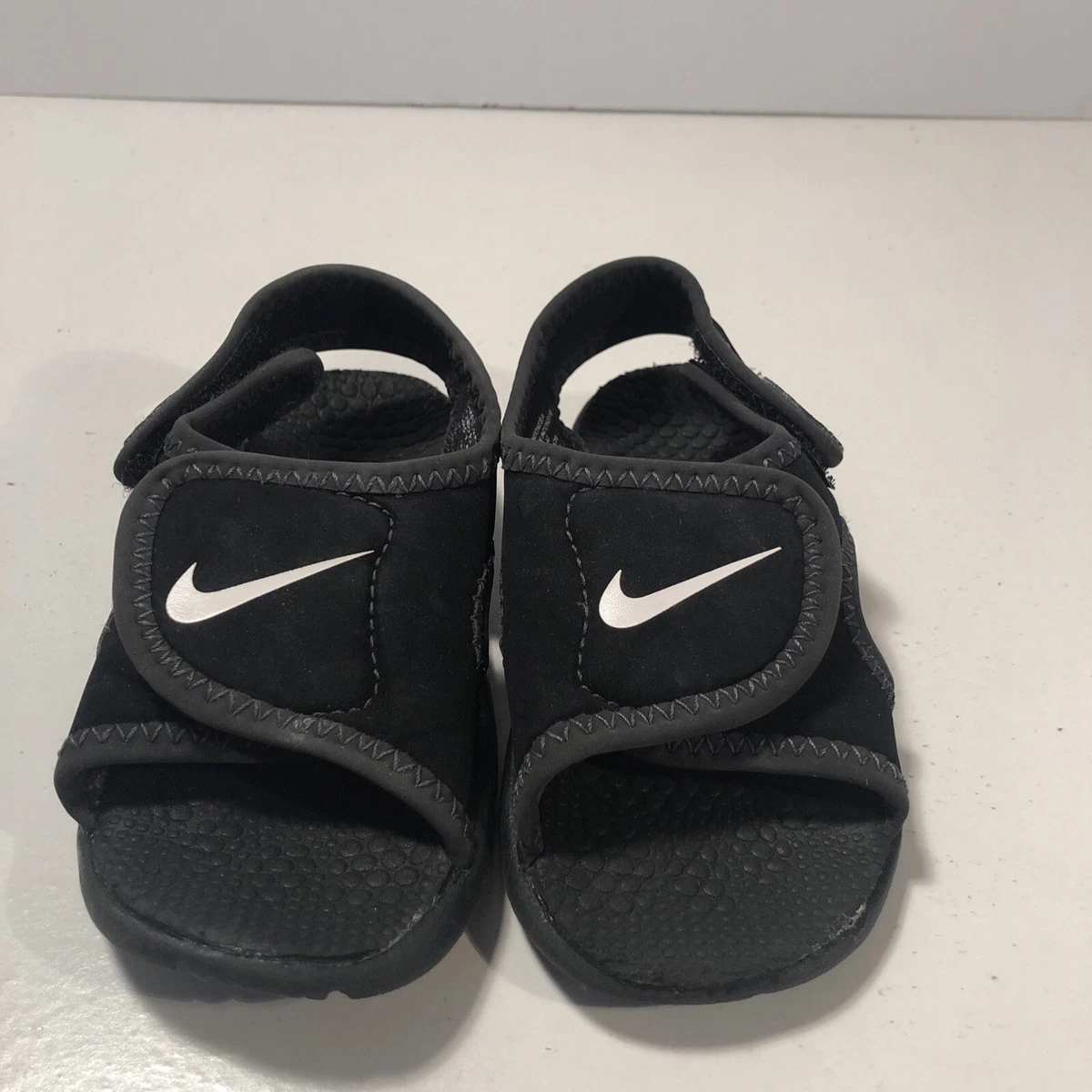 Nike flip flops Sandals baby size 5c Black Unisex Beach Shoes Walking