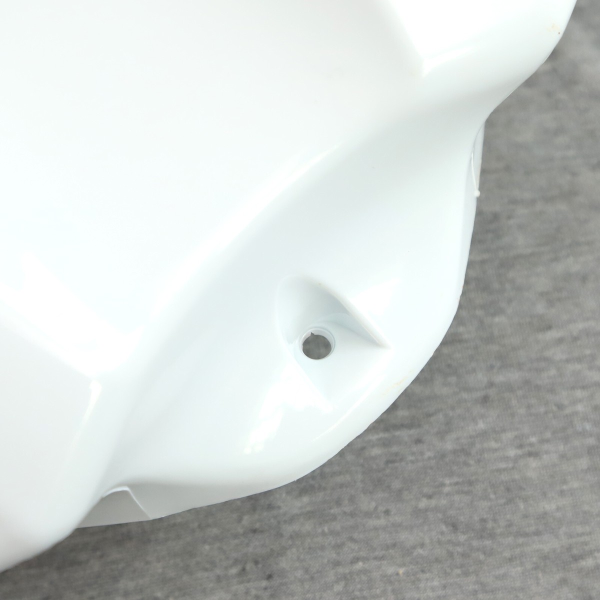 White Gas Fuel Tank Cover ABS Fairing Unpainted for Yamaha