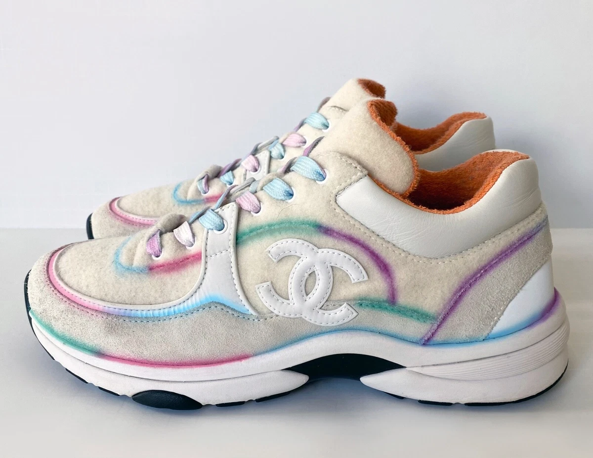 CHANEL WHITE MULTICOLOR CC LOGO LEATHER FABRIC SNEAKERS 40.5