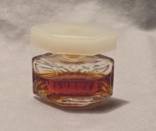 Perfume extravagante Caesar's Woman mini 1/8 oz 4 ml vintage 50 % completo - Imagen 3 de 6