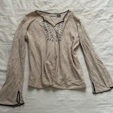 Blusa blanca ciervo tostada negra bordada con puntada de manta manga campana XL