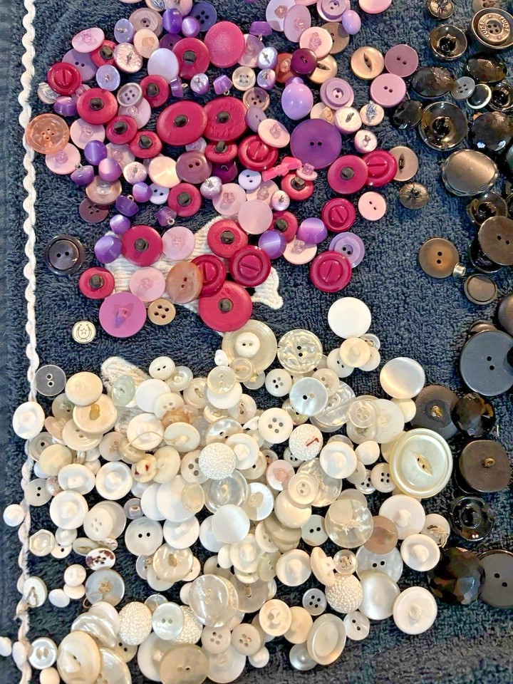 老式纽扣套装收纳盒混合木质黄铜塑料陶瓷玻璃-必看 — 第 2/4 张图片