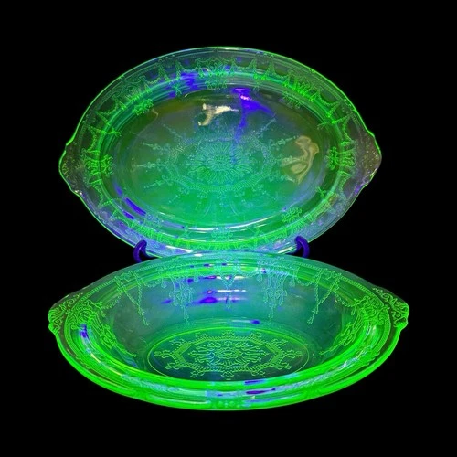 VTG  Uranium Depression Glass Cameo Ballerina Platter & Serving Bowl Set Glows