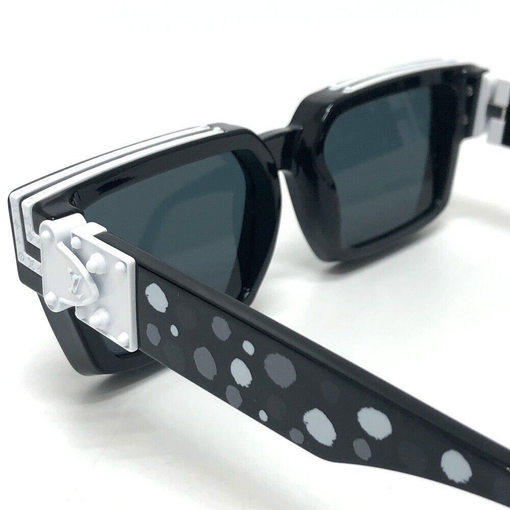 Louis Vuitton LV x YK 1.1 Millionaires Infinity Dots Sunglasses