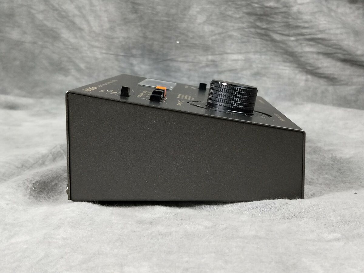 Technics SH-8000 Audio Frequency Analyzer Test Sound Technics SH-8000 Audio Frequency Analyzer Test Sound