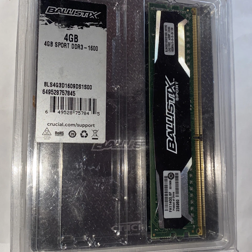 Crucial Ballistix Sport 4GB Module DDR3 12800 Memory Ram UDimm ONLY ONE IN CASE - Image 2 of 3