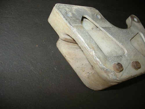 1996 RM80 REAR CHAIN GUIDE GUARD SUZUKI RM 80 85 DRZ125 61343-02B40 - Picture 3 of 9