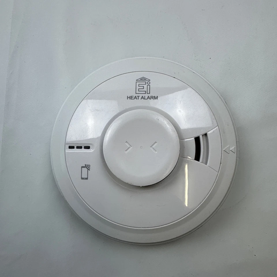 Aico Mains Powered Heat Alarm with Lithium Backup Ei3014 - Image 2 of 4