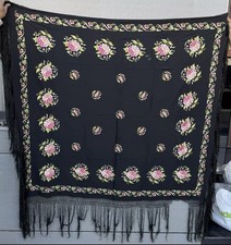 Antique Chinese Hand Embroidery Pure Silk Piano Shawl 140 X 140 Fringe 35 Cm