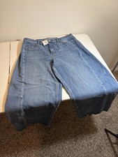 American Eagle Women s Barrel Jeans Blue Medi...