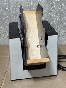 Martin Yale Jogger 400 Heavy Duty Single Bin Tabletop Desktop Paper Jogger