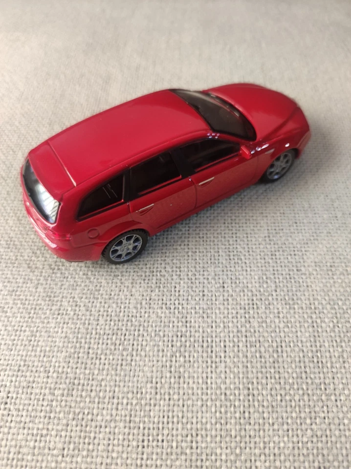 Modellino Alfa Romeo Alfa 159 Sportwagon  1/43  WELLY NEX Senza Scatola  - Immagine 4 di 4