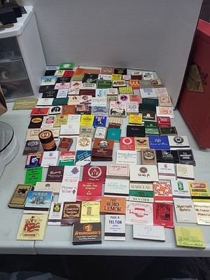 Huge Vintage Lot of Approx 200 Matchbooks Matches Mix, Majority Unstruck