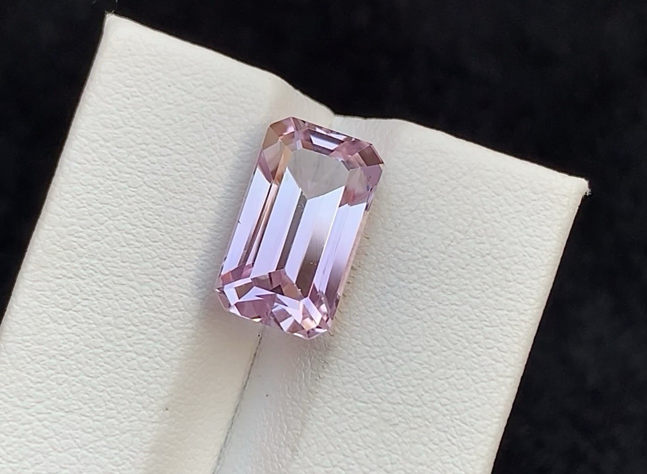 8.55  Carat Natural Pink Kunzite Loose Gemstone From Afghanistan