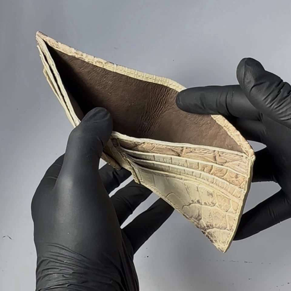 Himalayan Nile Crocodile Bifold mens wallet - Image 3 of 4