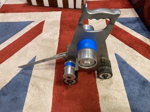 Game Line Tapeing Machine for Gyms, Basketball, Tennis Courts etc. with Case