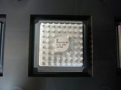 FUJITSU MB86932-40ZF-G-BND 40MHZ 930-SERIES 32BIT RISC EMBEDDED PROCESSOR