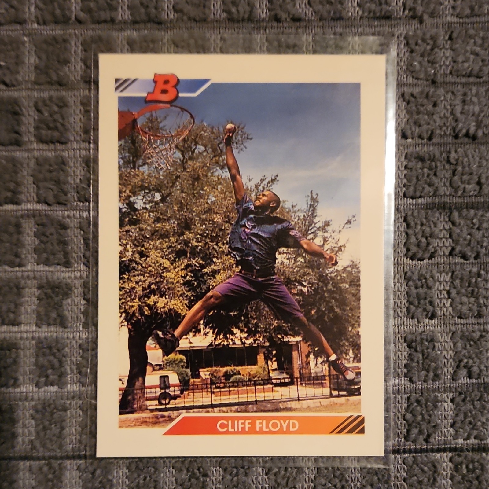 Bowman 1992 Cliff Floyd Rookie #678 Expos MLB Baseball Card Vintage Original