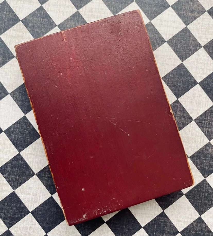 Rimas infantiles de madera de aspecto envejecido decoración de Caperucita Roja vintage Foto 4 de 4