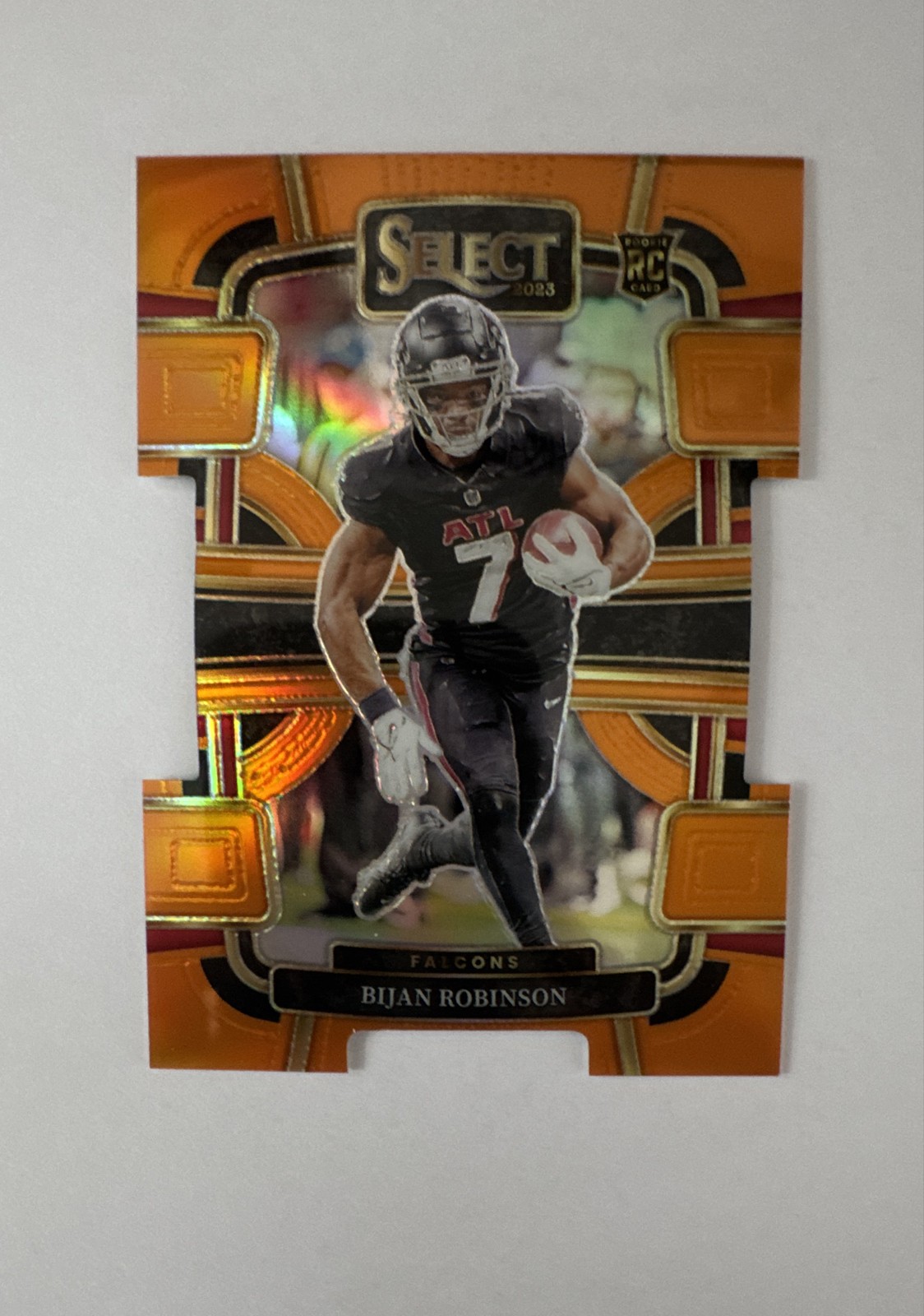 2023 Panini Select - Concourse Bijan Robinson #4 Orange Prizm Die-Cut /499 (RC)