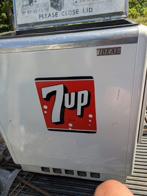 Vintage 1940s-1950s Ideal 55 7up Slider Pop Machine Working