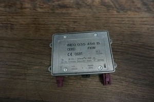 Original Audi A4 8E A6 4B A3 8P Steuergerät Antennenverstärker 8E0035456B
