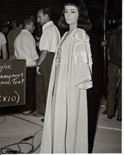 Elizabeth Taylor Cleopatra Magazine Photo Clipping 1 Page X7413