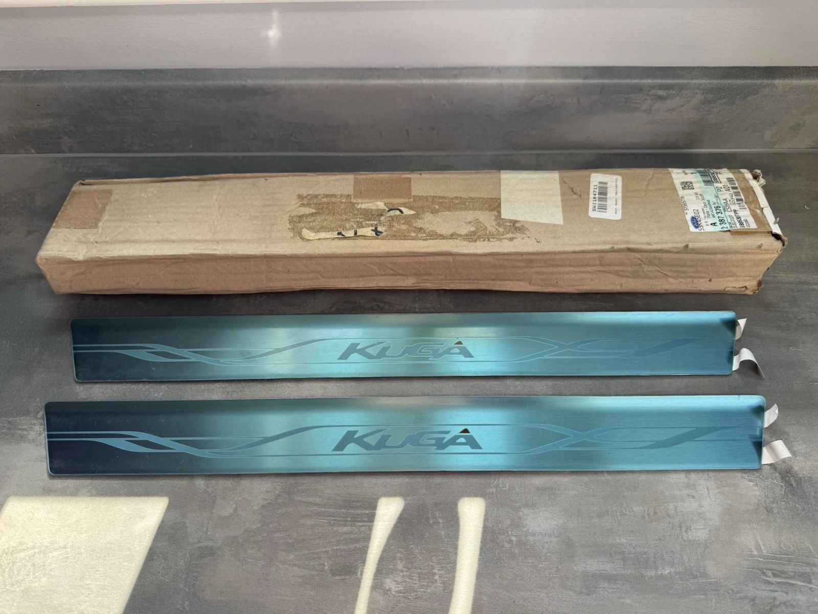 Genuine Ford Kuga Pair Of Tread Scuff Plate Sill Protector 2387376 Brand New