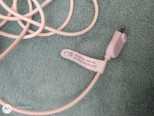 BELKIN Charging 6ft.Cable for 2G iPod Shuffle - F8Z190 v.1